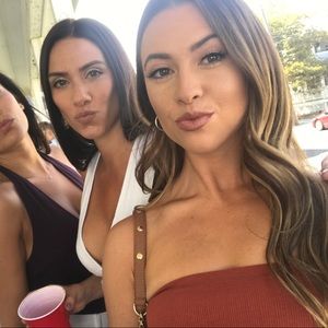 Meet your Posher, Shannon